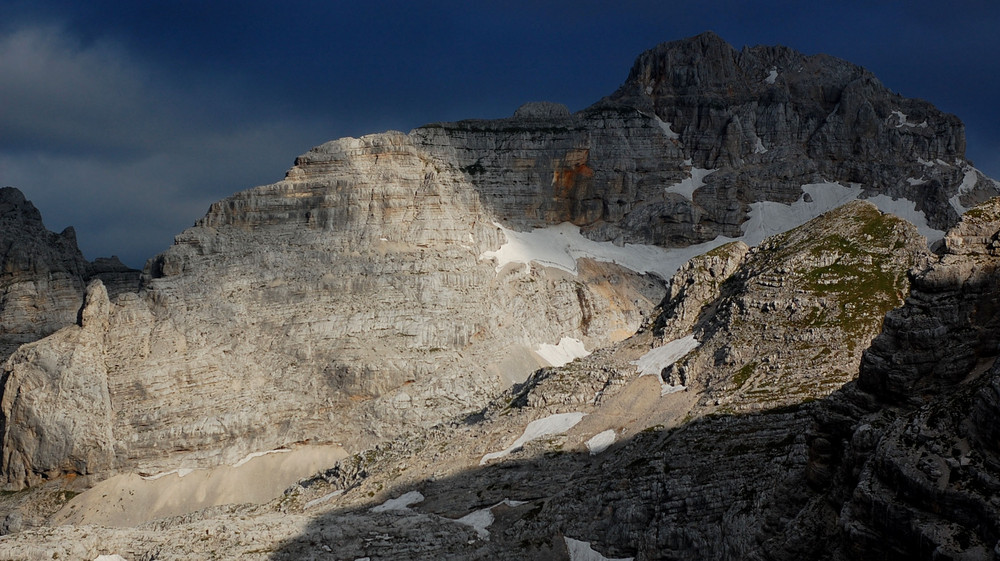 Razor auf der Sonnenseite der Alpen