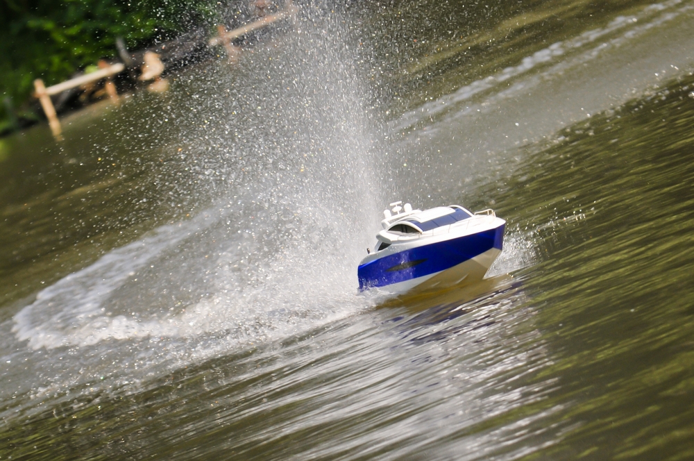 RC SpeedBoot 2