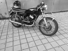 RD250