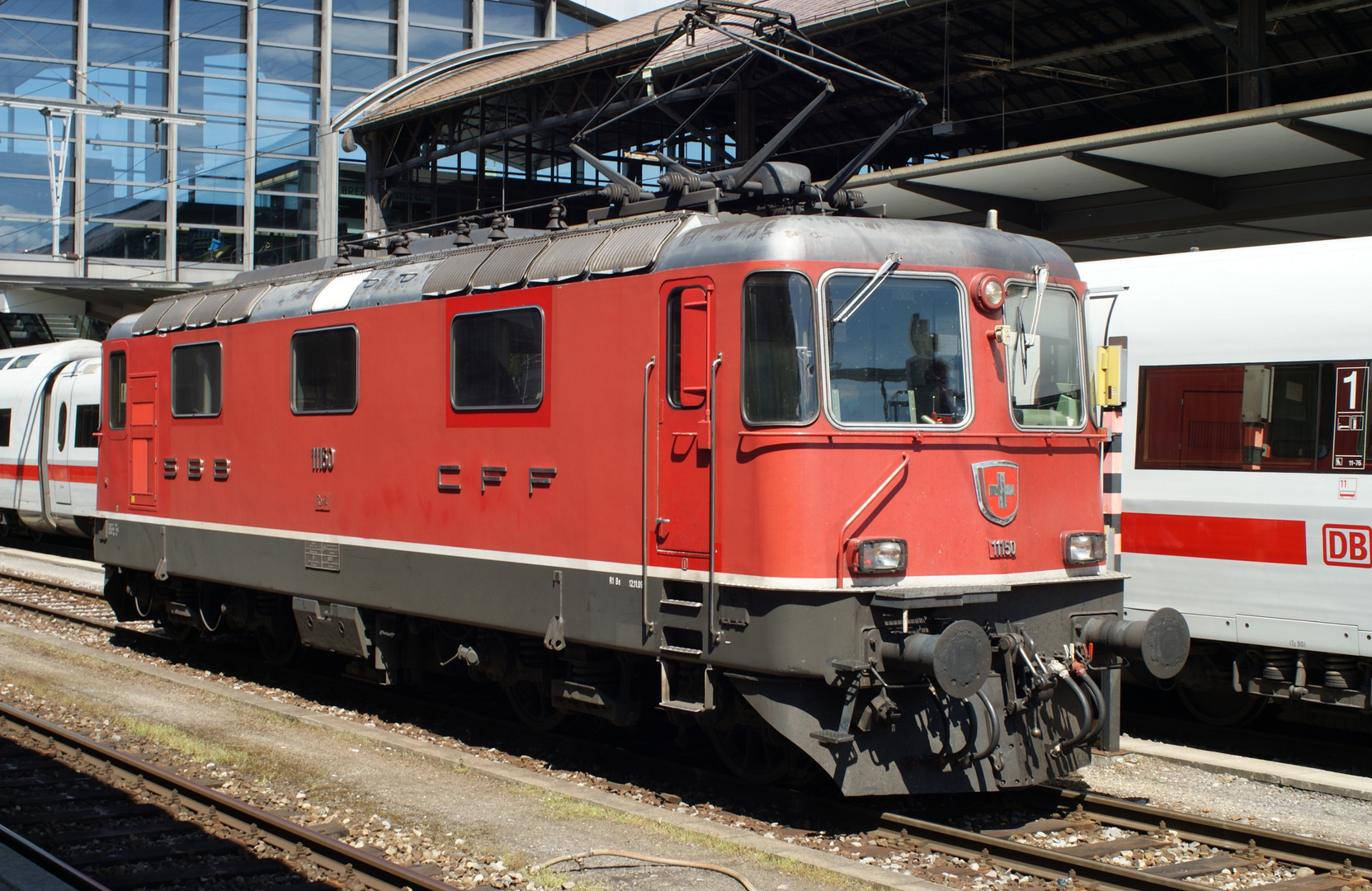 RE 4/4 in Basel SBB beim Rangieren