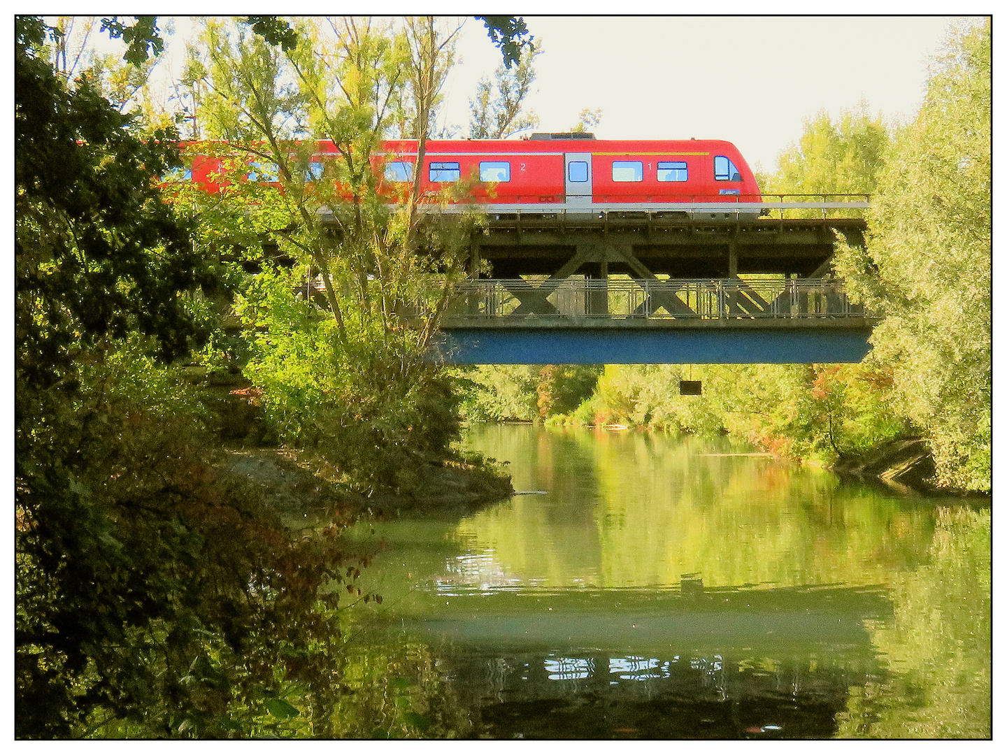 RE auf der Pegnitzbrücke