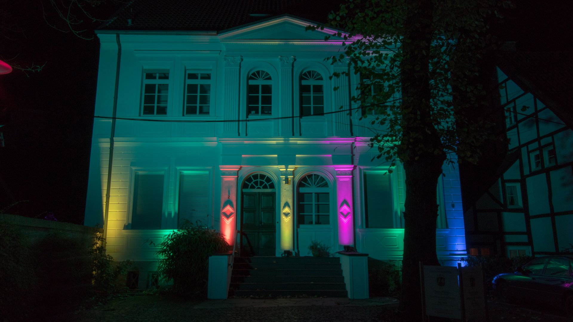 RE leuchtet 2017