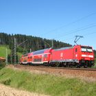 RE4708 mit 146 232-4 im Schwarzwald 5.8.07