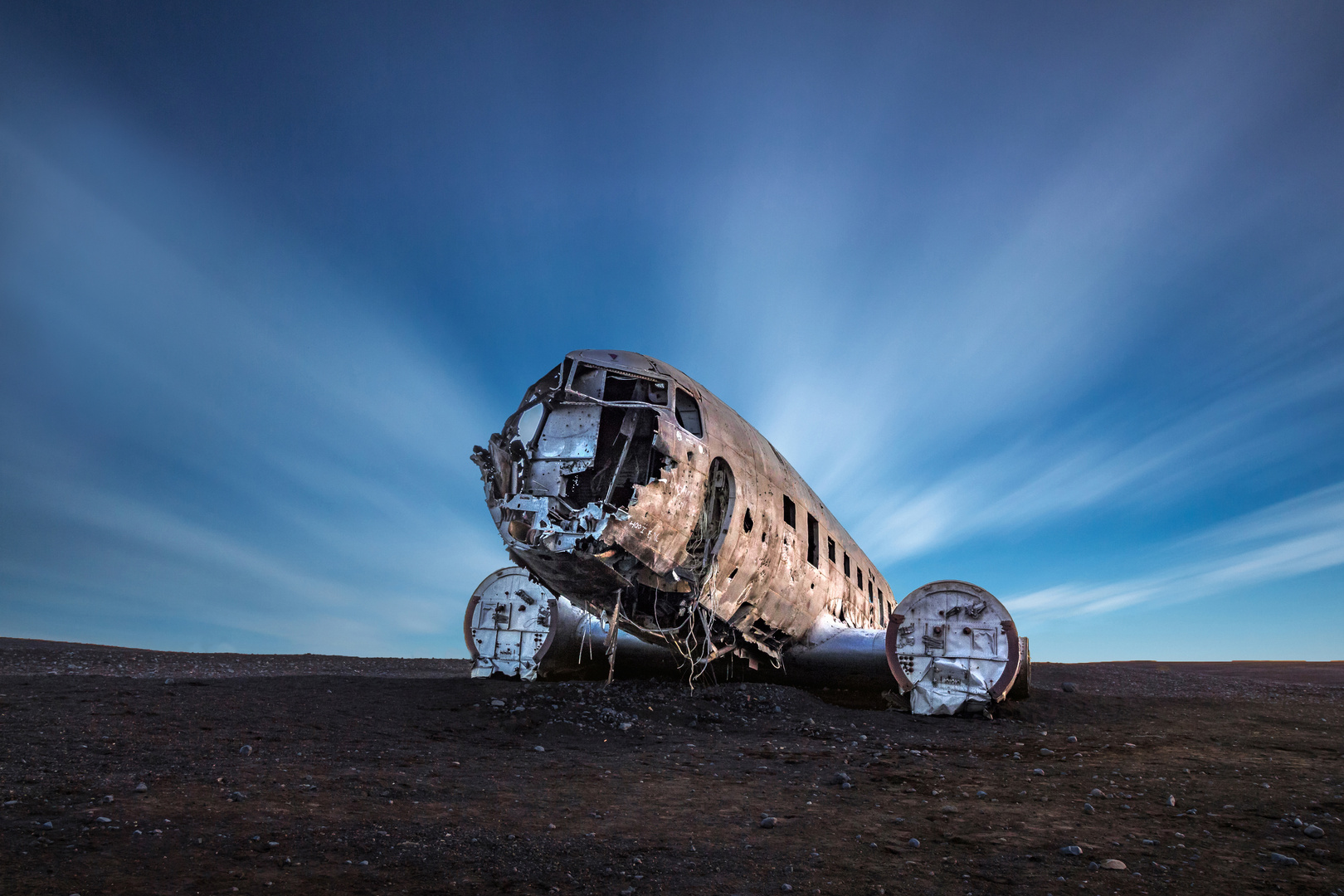 ready for take off, Solheimasandur-beach - Iceland