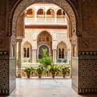 Real Alcázar Sevilla - "Durchblick" zum Patio de las Doncellas 