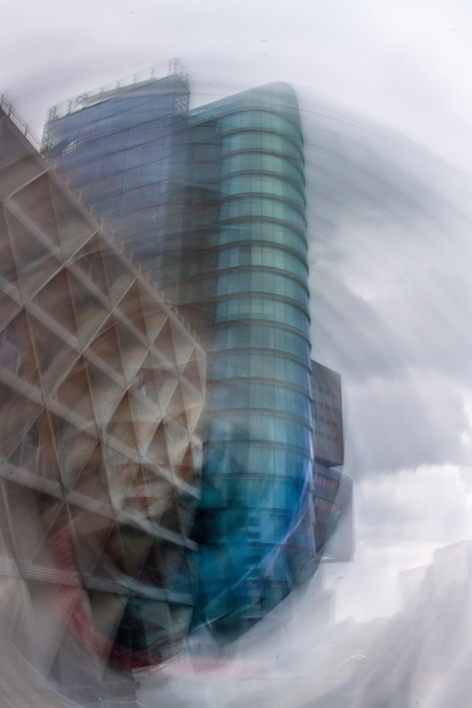 reales abstrakt gesehen