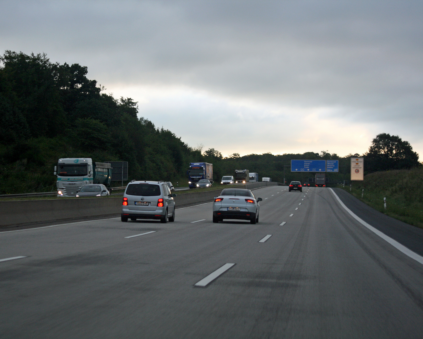 Rechtsfahrgebot