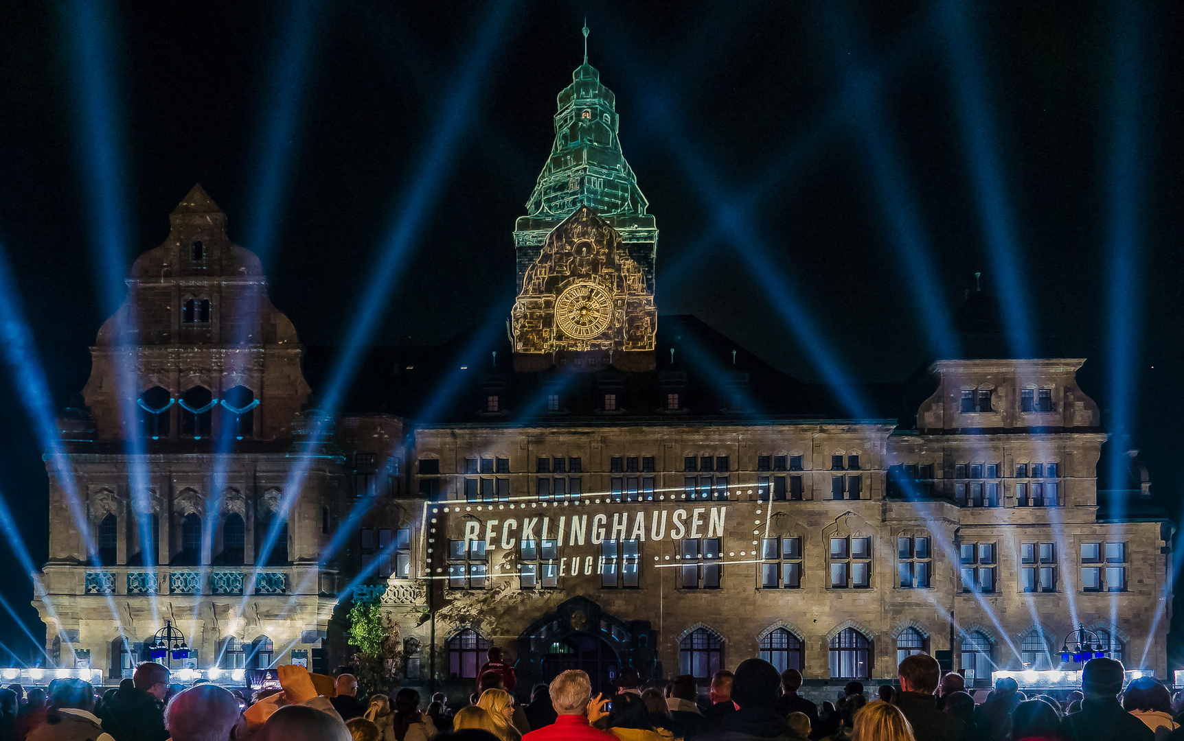 Recklinghausen leuchtet(e)