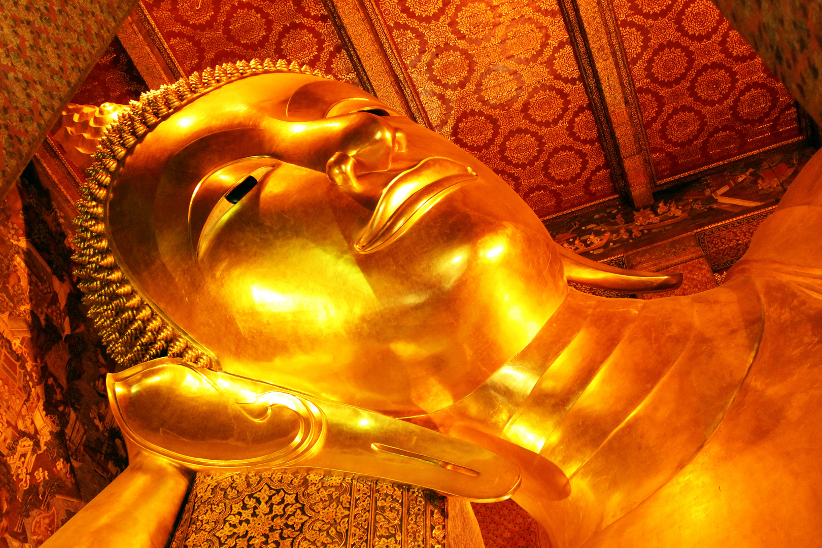 Reclining Buddha