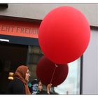 red ballon