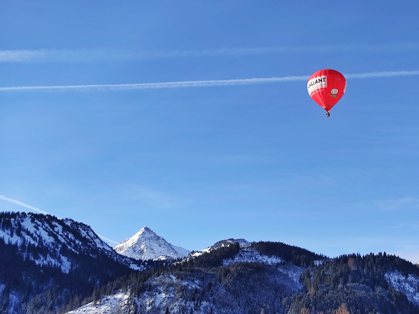 Red balloon