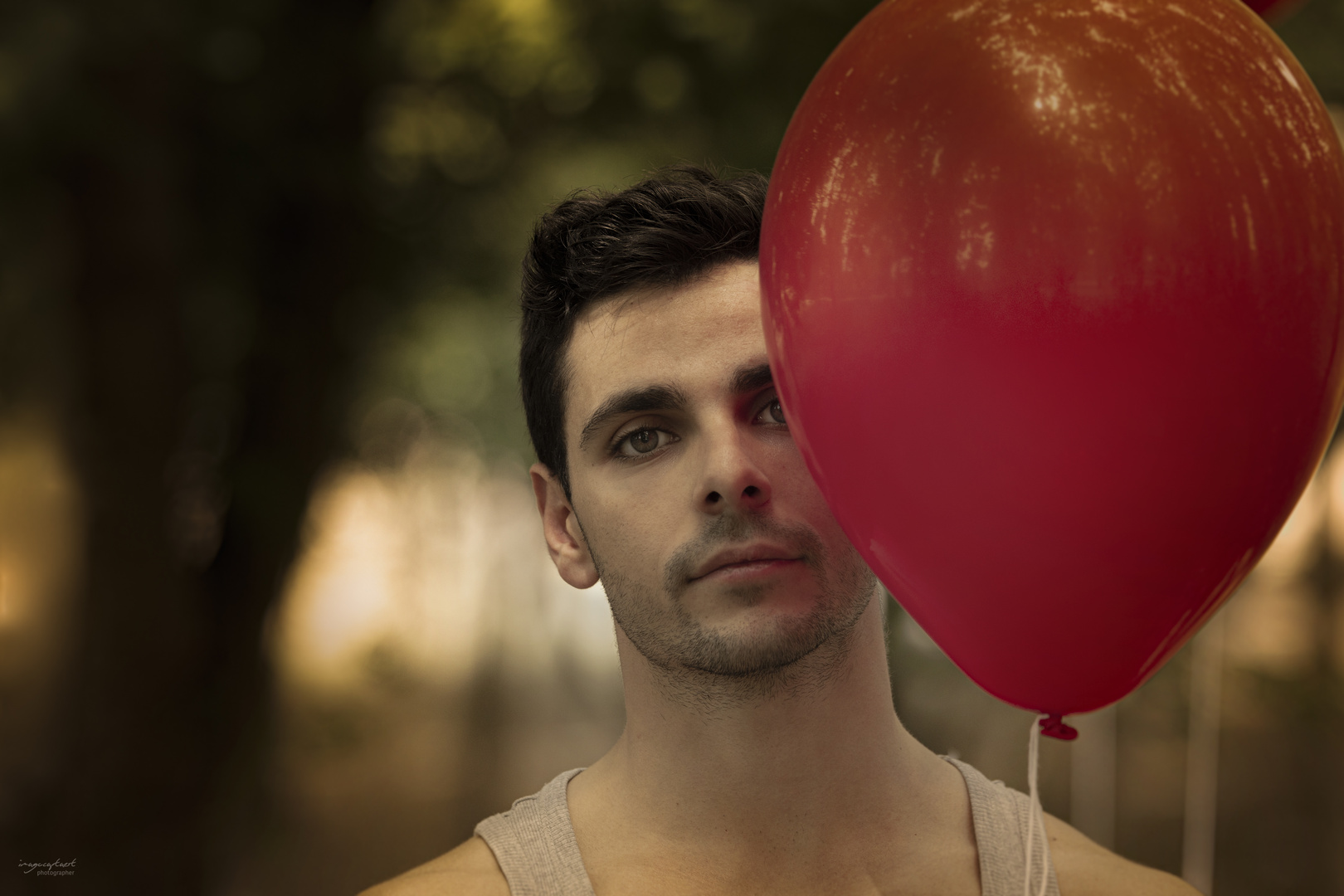 red balloon