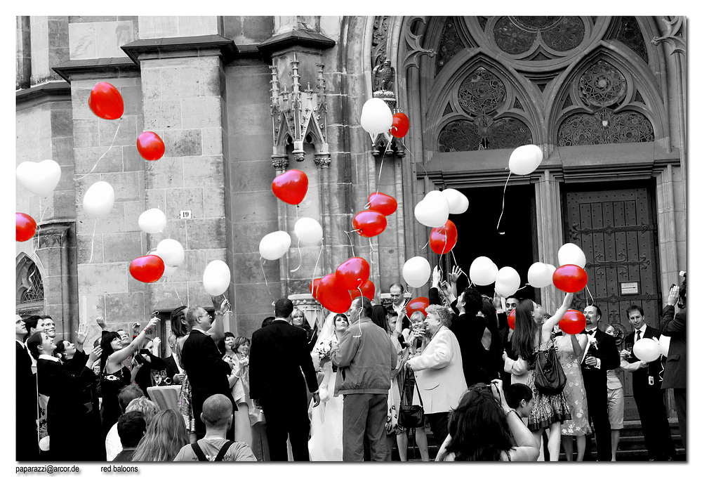 red balloons