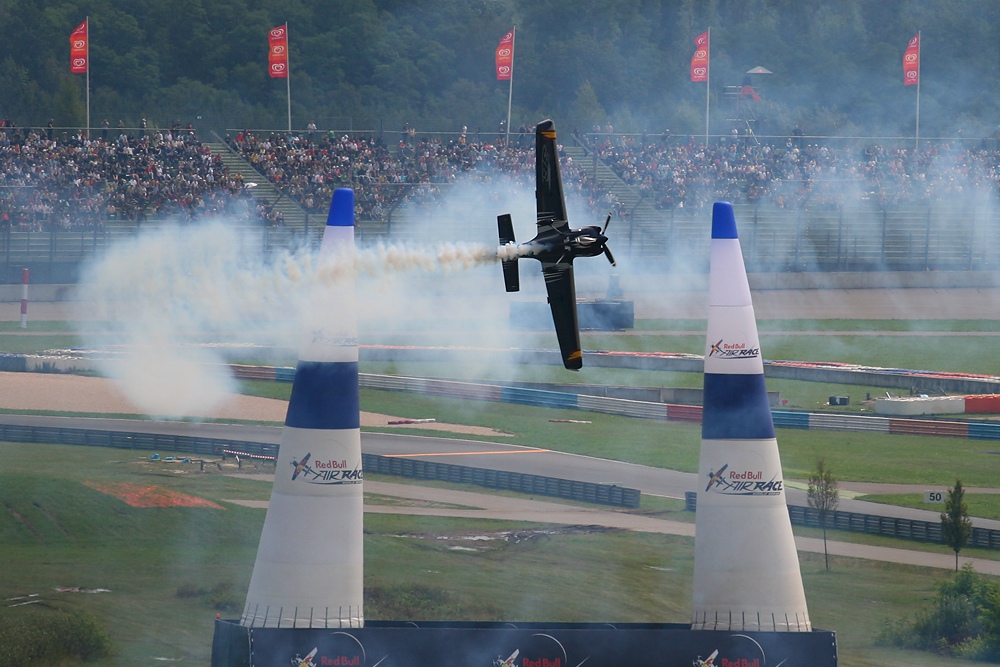 Red Bull Air Race Germany - Smoke on !!!