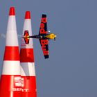 Red Bull Air Race "Pasada a cuchillo"