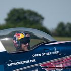 Red Bull Air Race Pilot Matthias Dolderer beim Flughafenfest Erfurt 2019