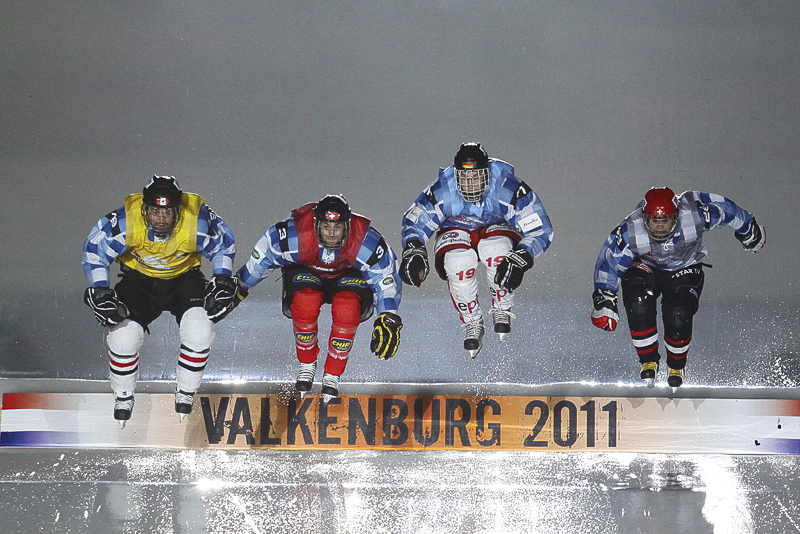 Red Bull Crashed Ice... Foto & Bild sport, wintersport, eislaufen