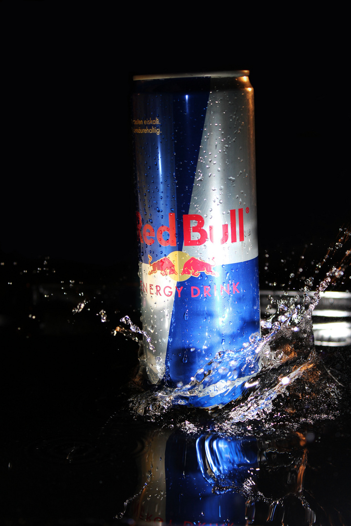 Red Bull Foto Bild Stillleben Youth Bilder Auf Fotocommunity