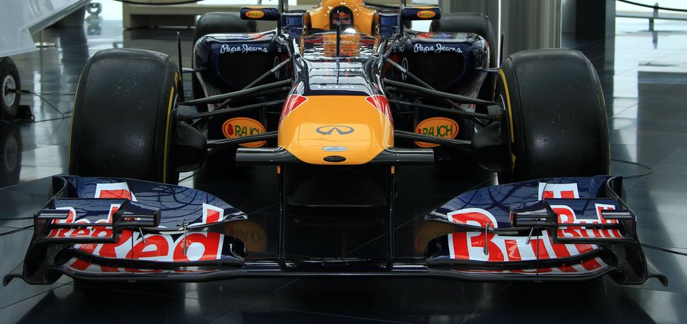 RED BULL RACING RB7