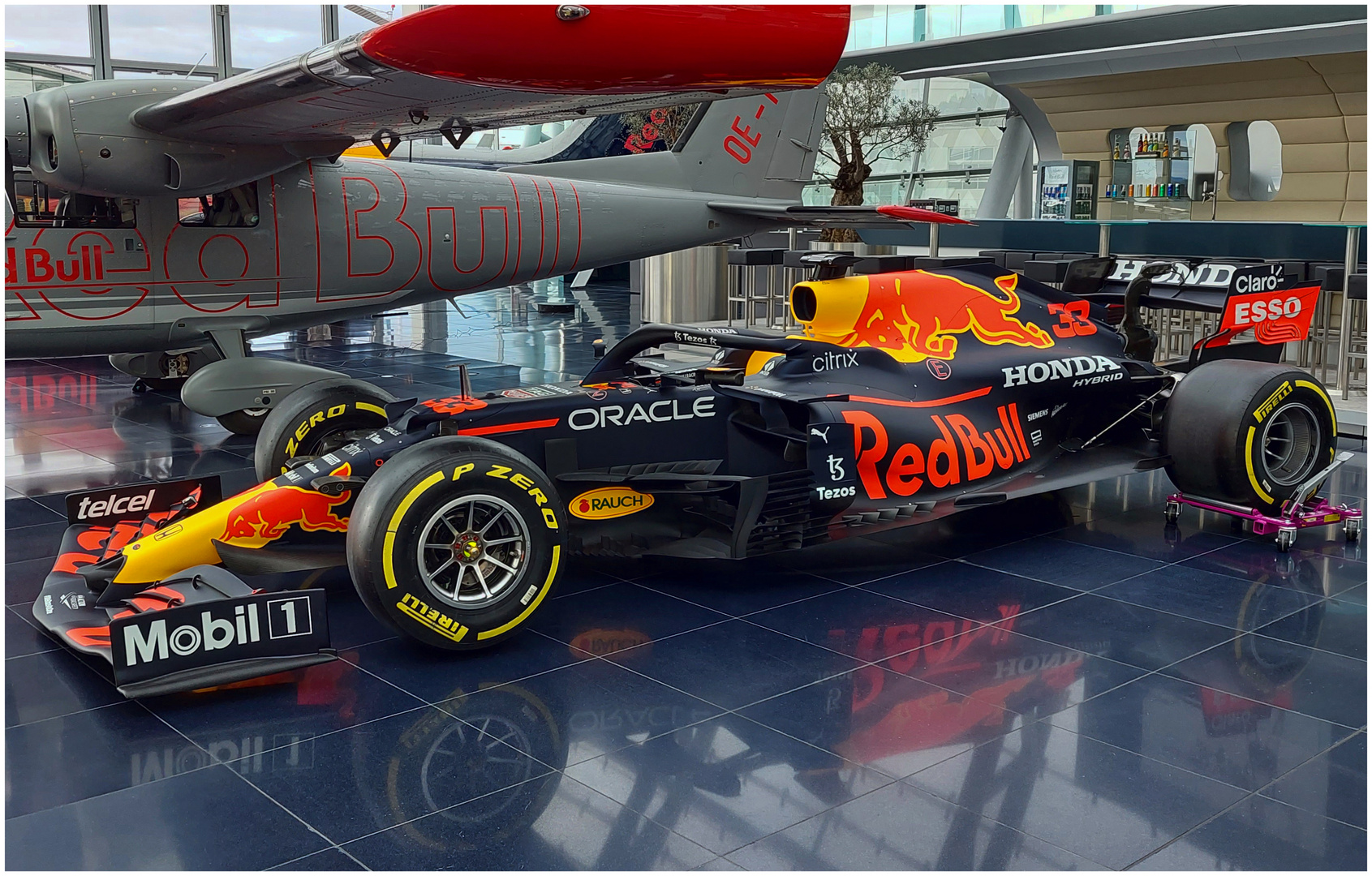 Red Bull RB 16