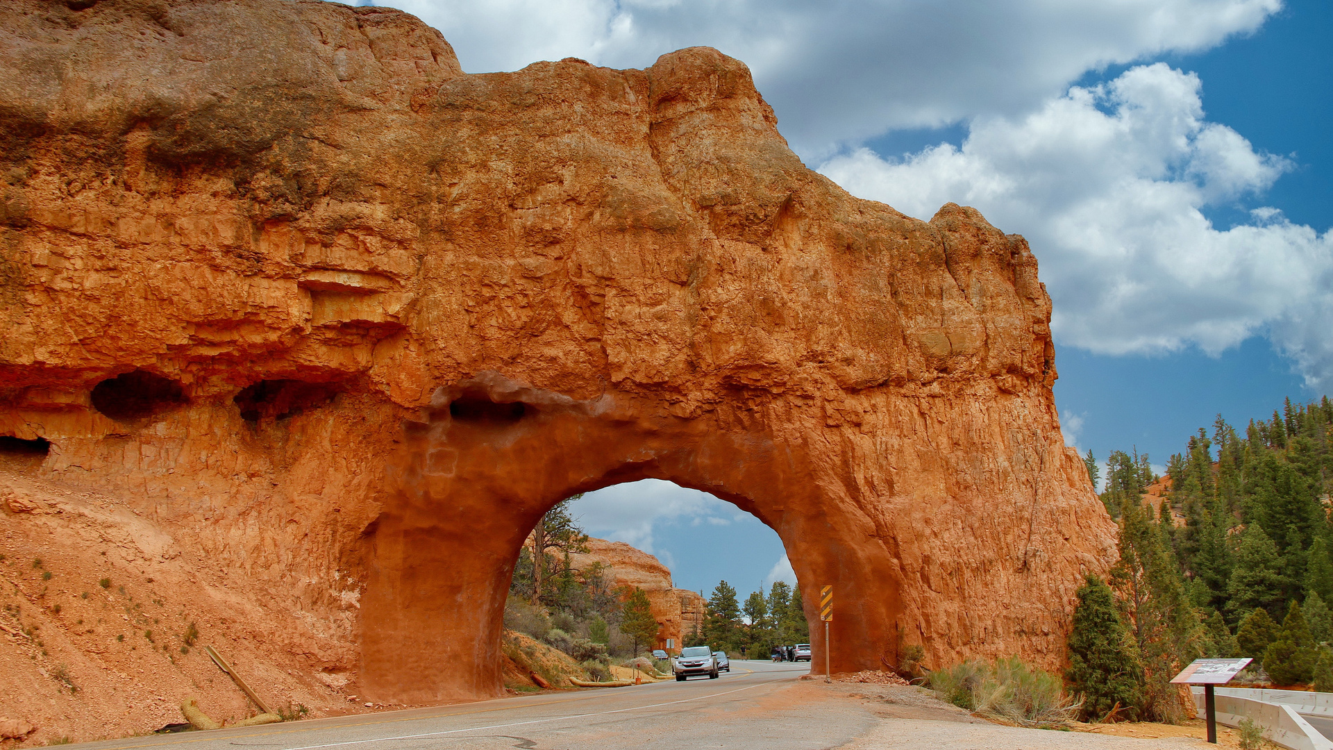 Red Canyon Arch