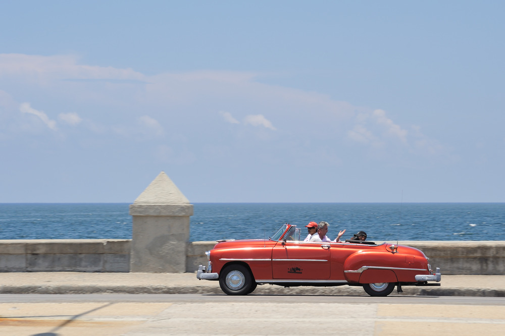 Red Car at Malecón