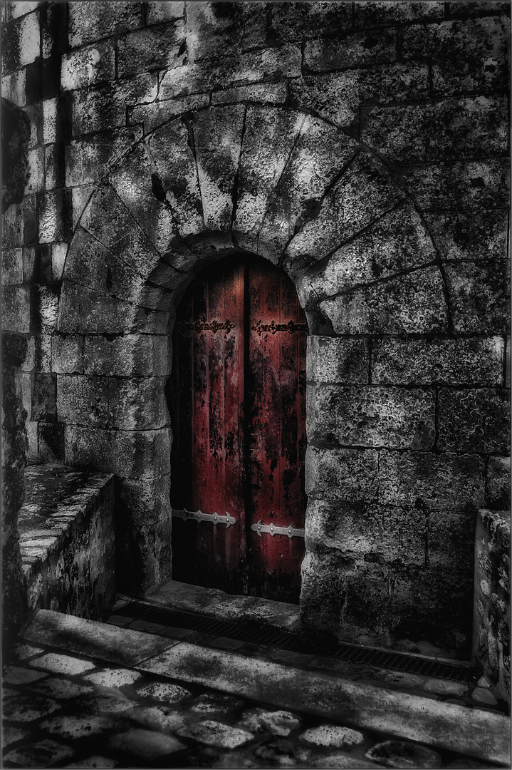 Red door