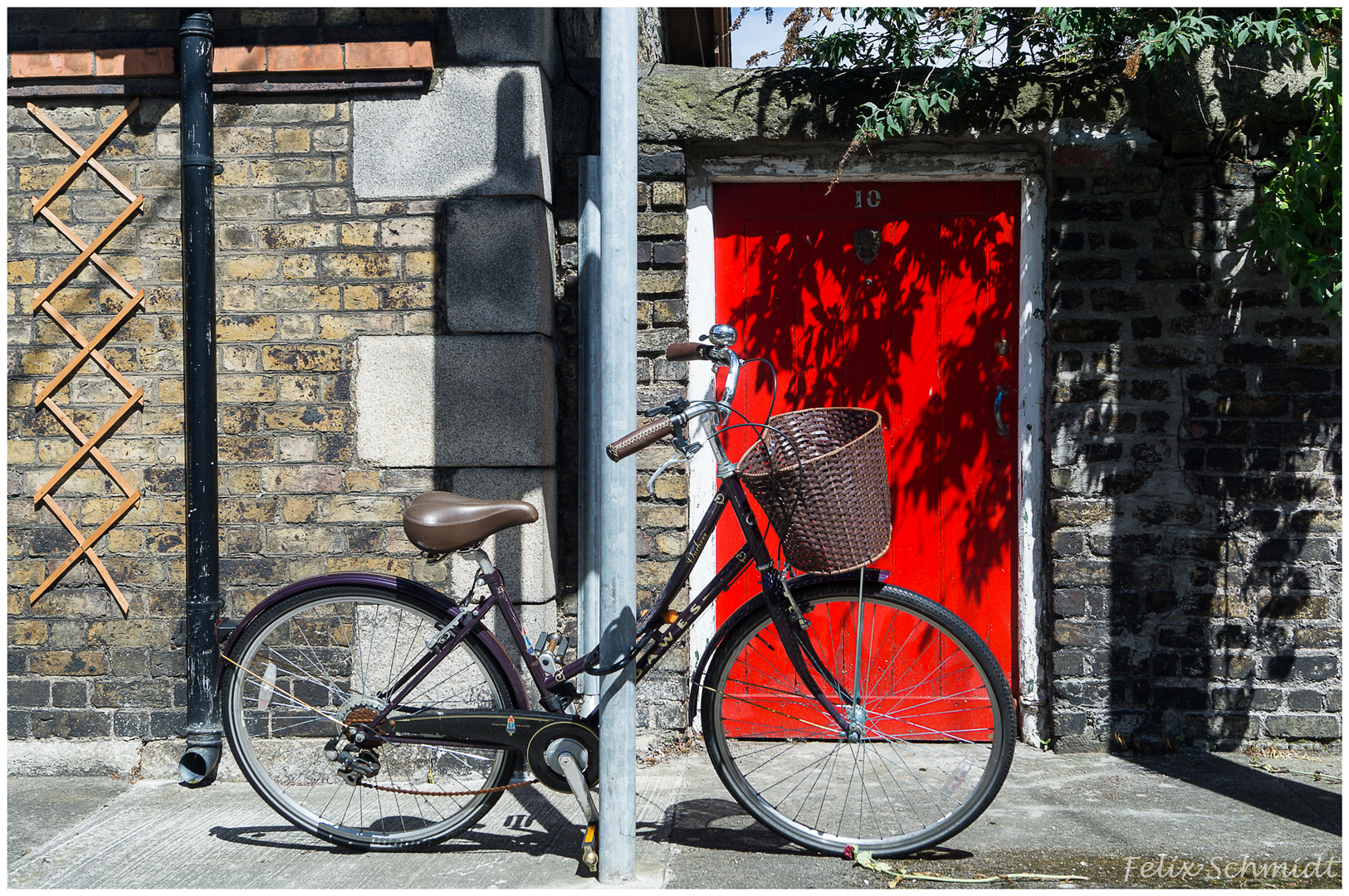 Red Door & Bike