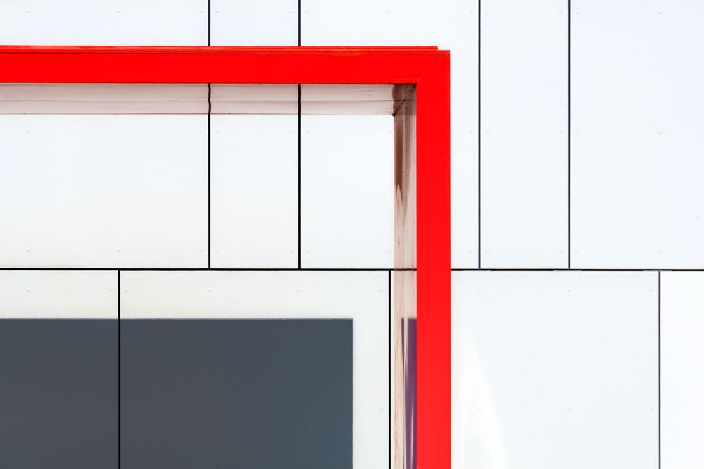 red frame