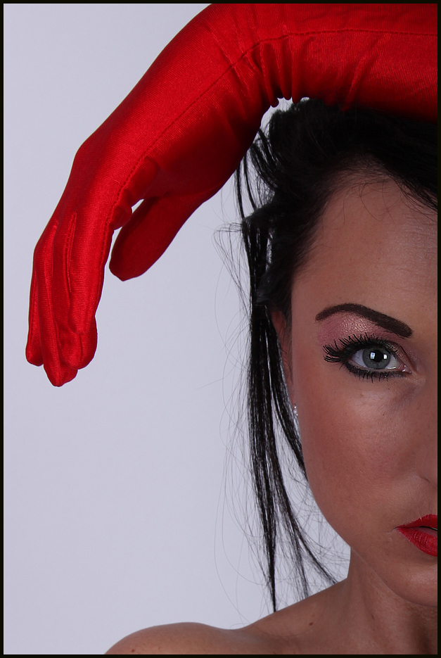 red glove