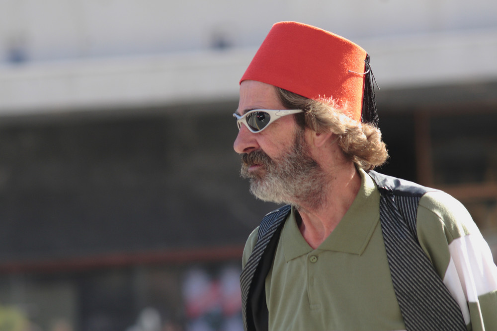 Red hat Porto