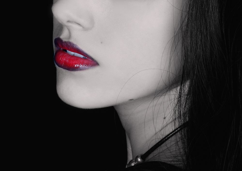 Red lips.