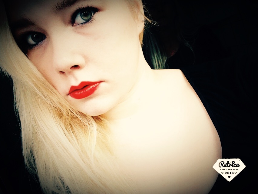 RED LIPS