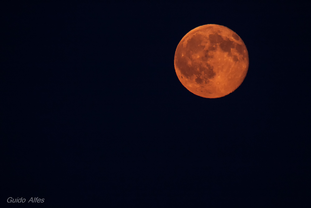 Red Moon