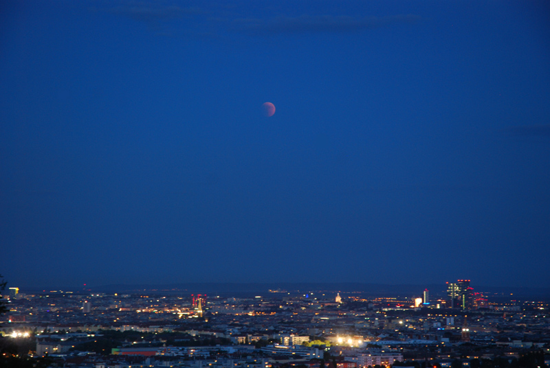 Red Moon over Vienna