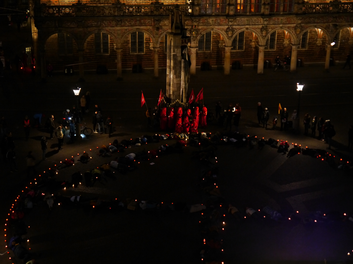 red rebels beim die-in in bremen 