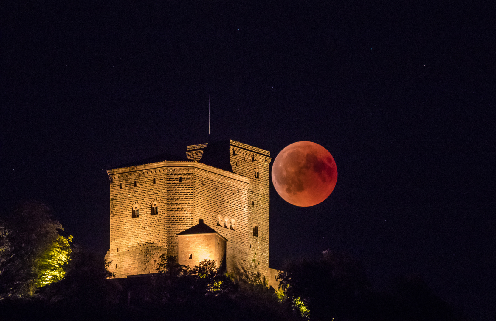 Red, Red Moon