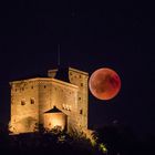 Red, Red Moon