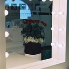 red-roses-in-the-mirror