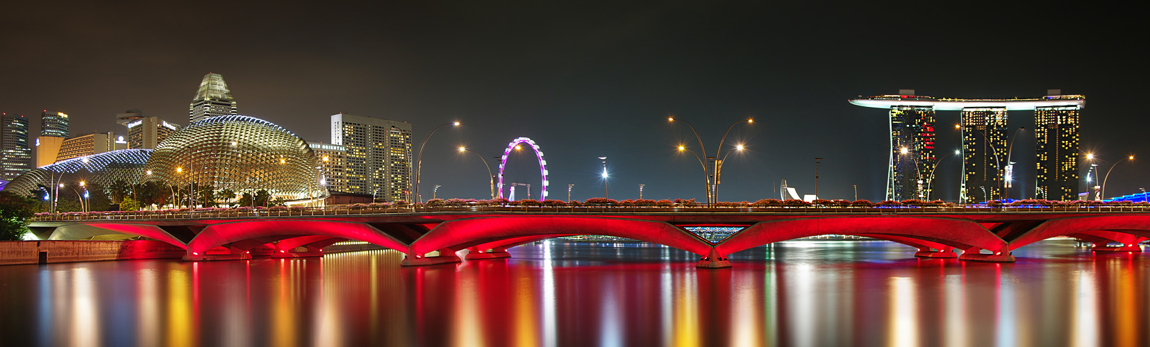 Red Singapore Marina Bay Bridge