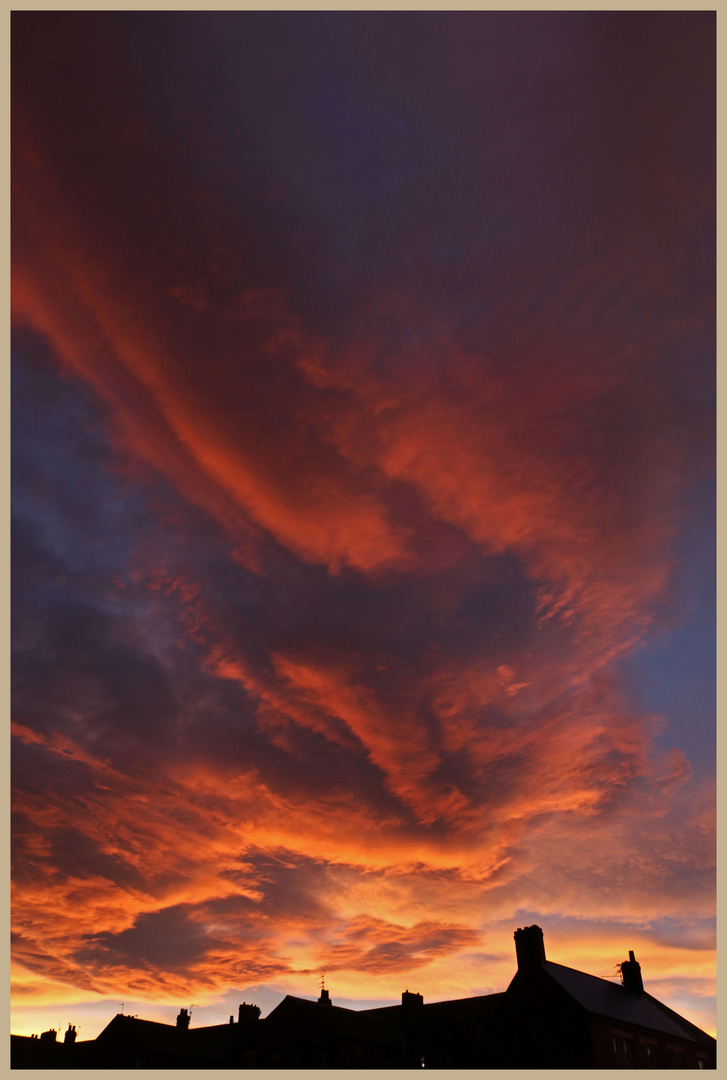 Red Sky over Arthurs Hill newcastle 6