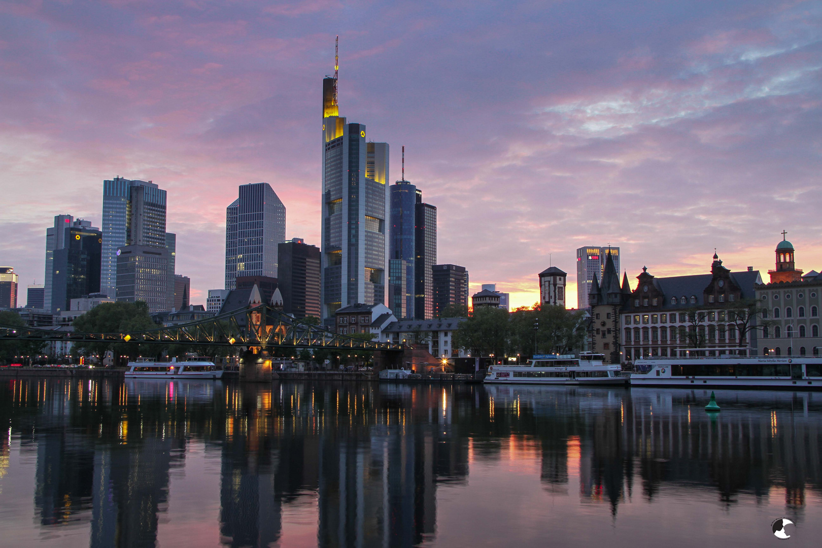 Red Sky over Frankfurt