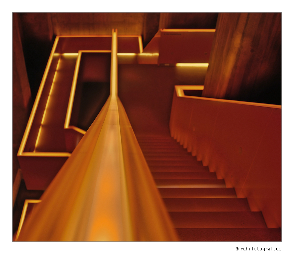 Red-Stairs