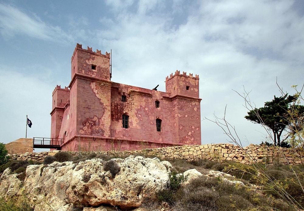 Red Tower bzw. St Agatha's Tower