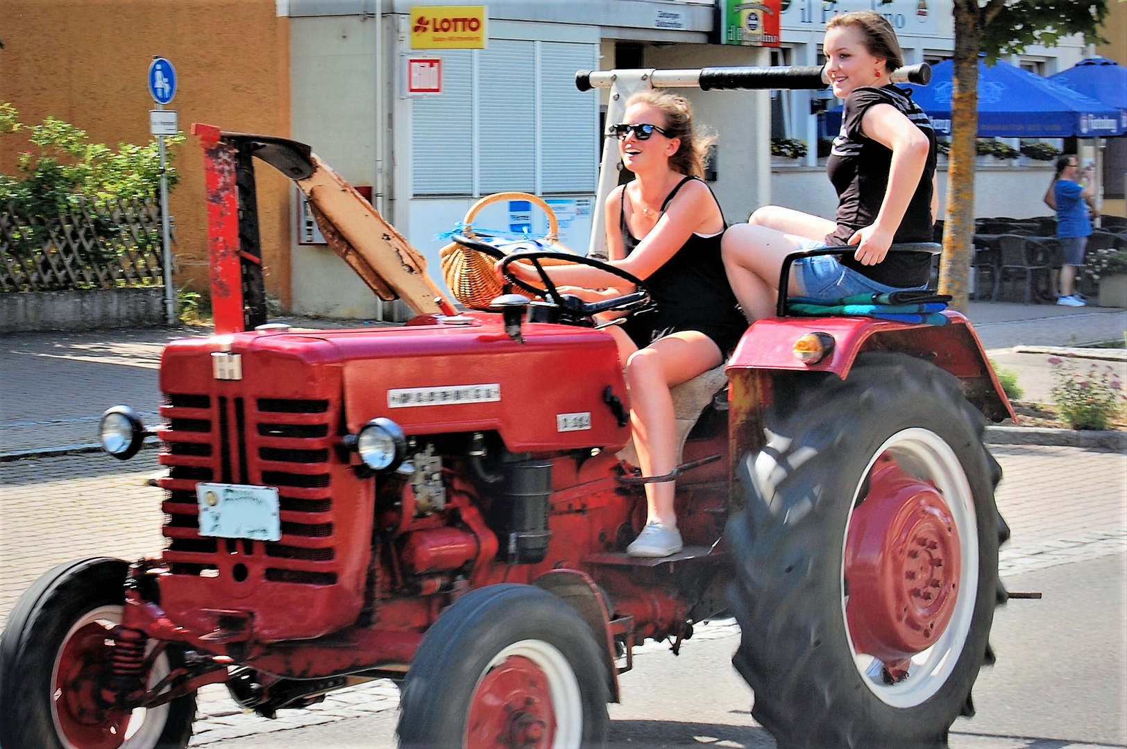 red traktor driver´s