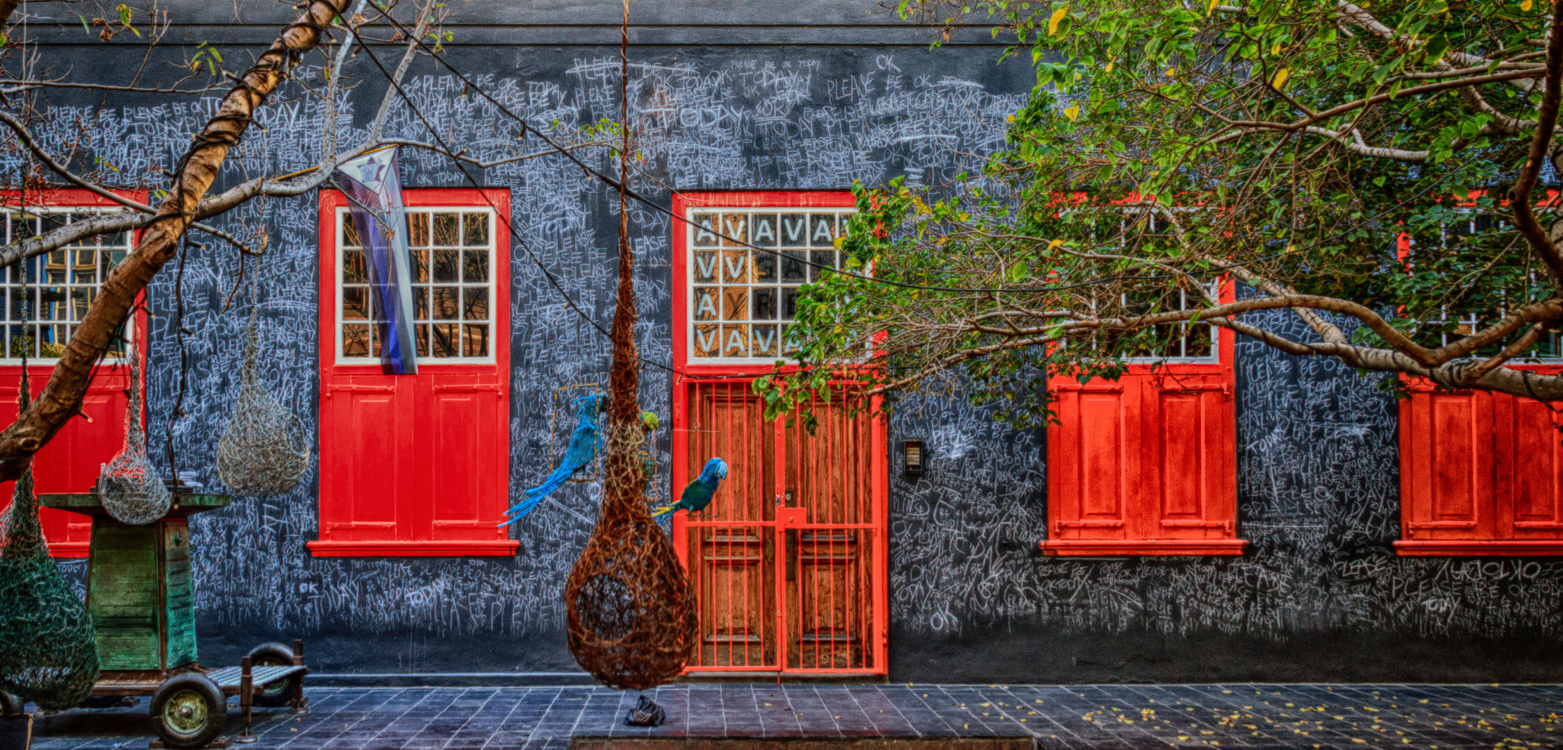 red windows 2