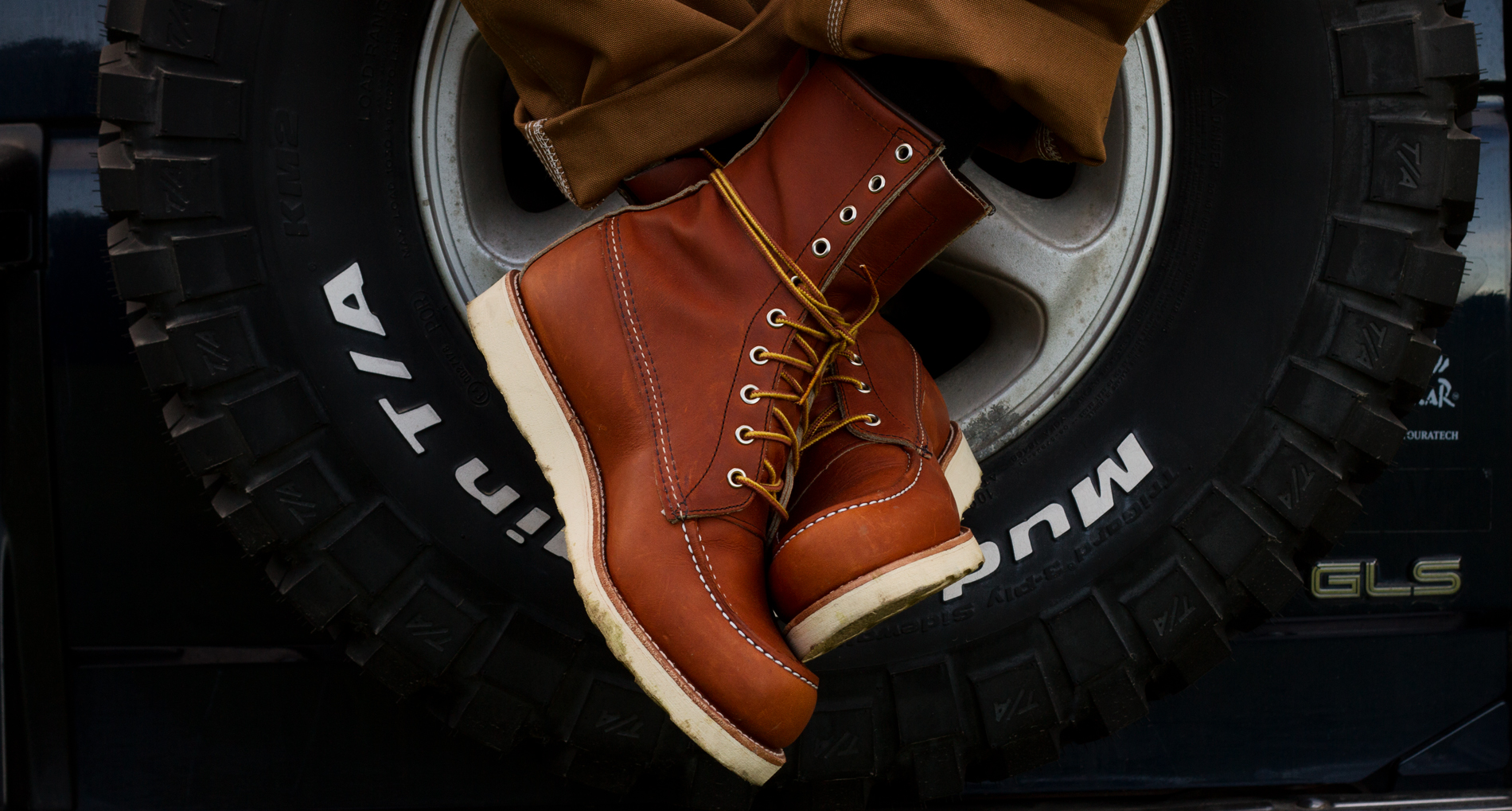 Red Wing Moctoe 877