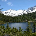 Reedsee im Hintergrund der Tischlerkarspitz 3004m III