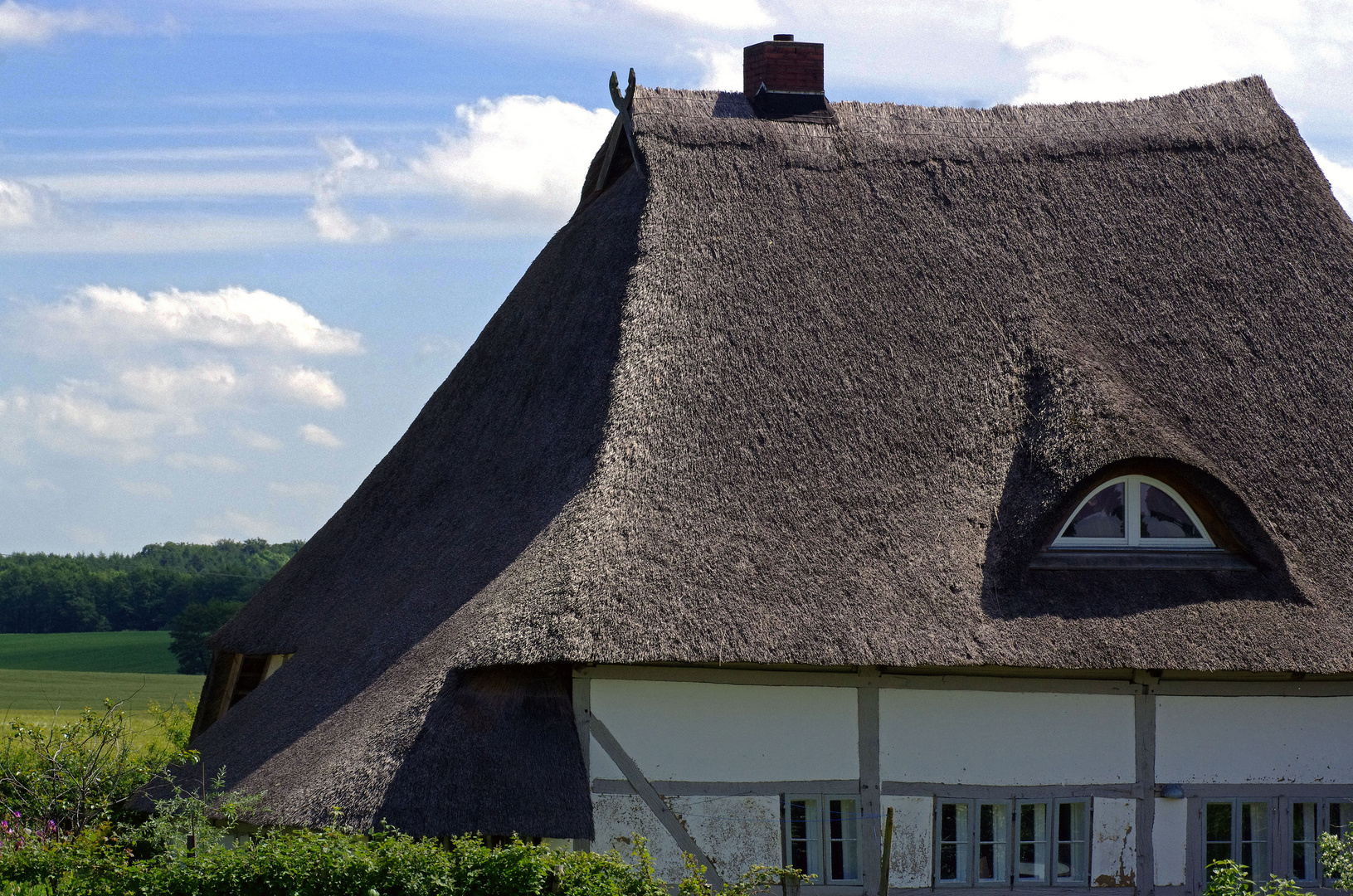 Reetdach-Haus in der Ortschaft Stresdorf