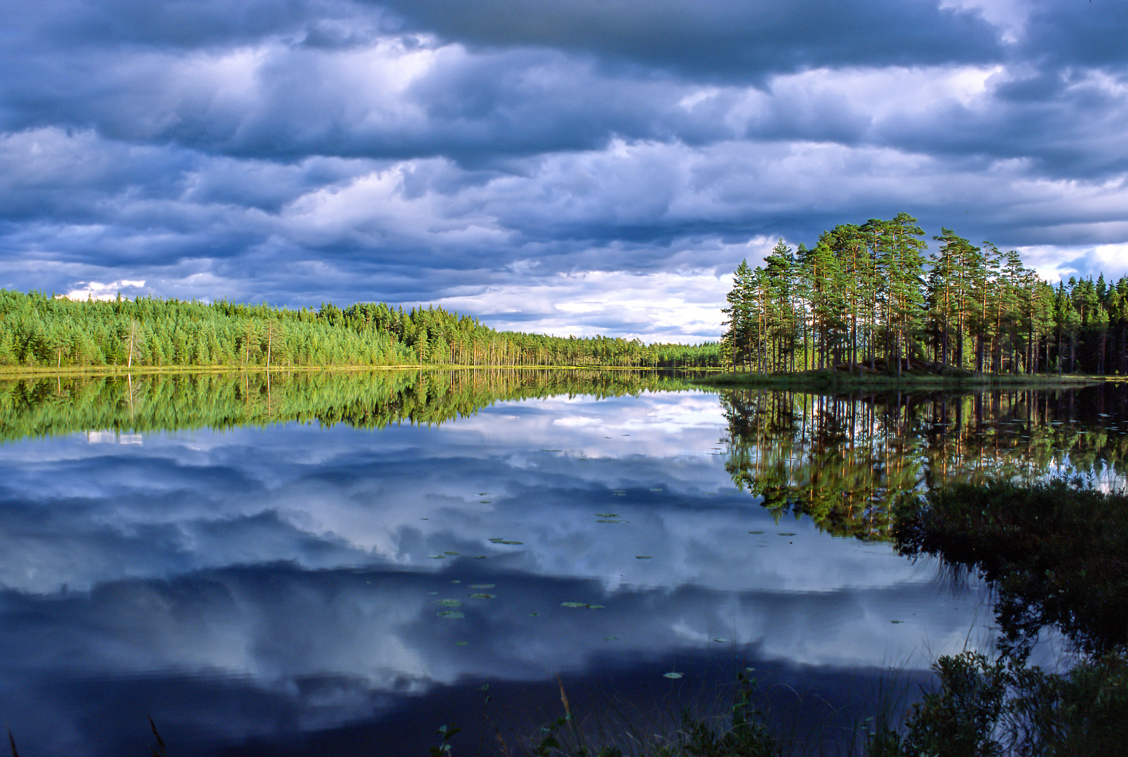 Reflection lake